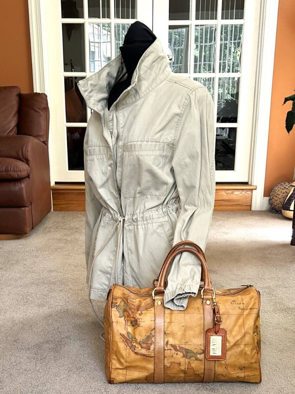 ALVIERO MARTINI Geo Classic Duffle Bag, Honey Tan - Picture 2 of 13